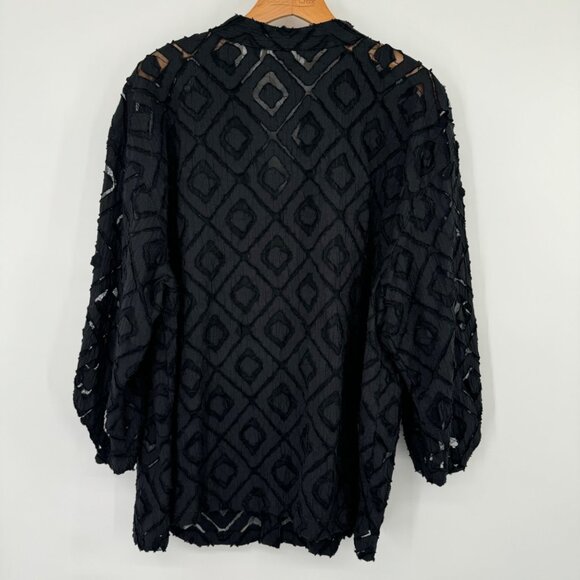 Alfred Dunner Women's semi Sheer Black Geometric Button-Down Blouse tunic Sz 18W - Picture 8 of 9